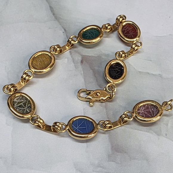 Scarab Bracelet | Gold Tone | Carved Stone Links | 7 Inch Statement - Picture 5 of 6